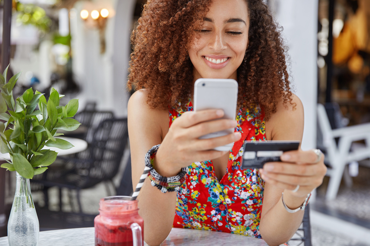 accettare pagamenti con carta di credito online